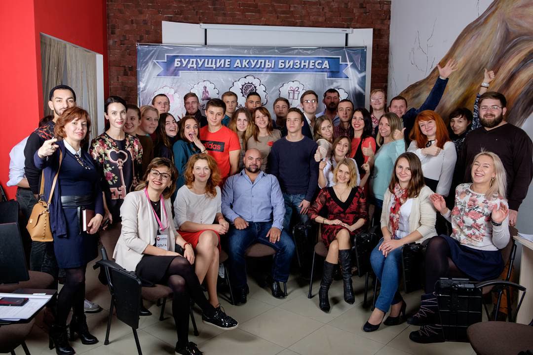 Архив центра CARING: групповая программа